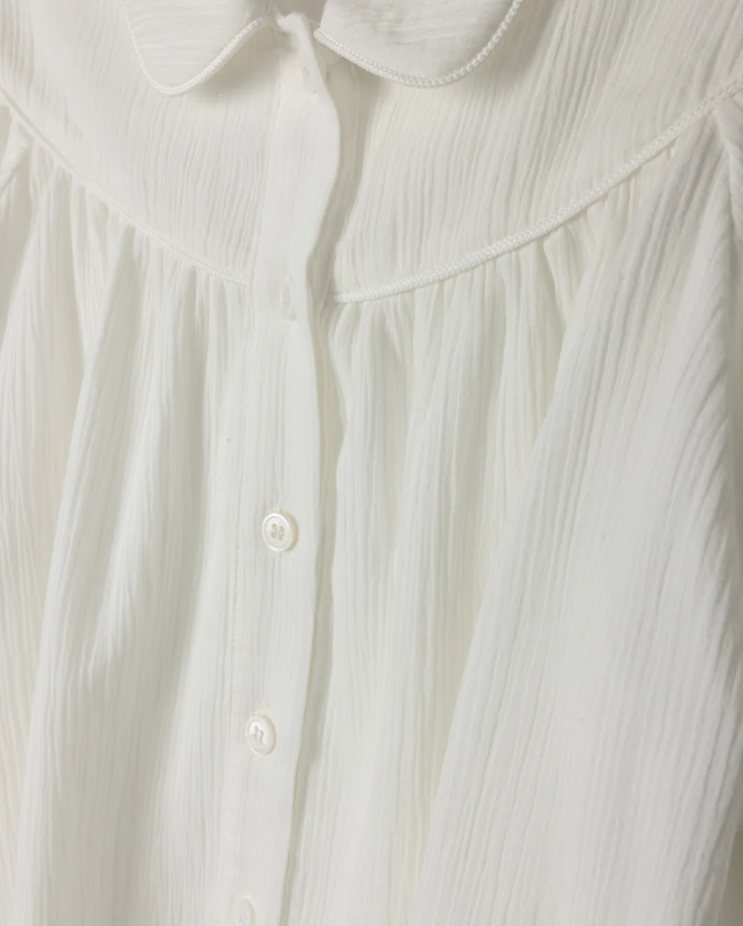 Creased Chiffon Piping Blouse - Image 2
