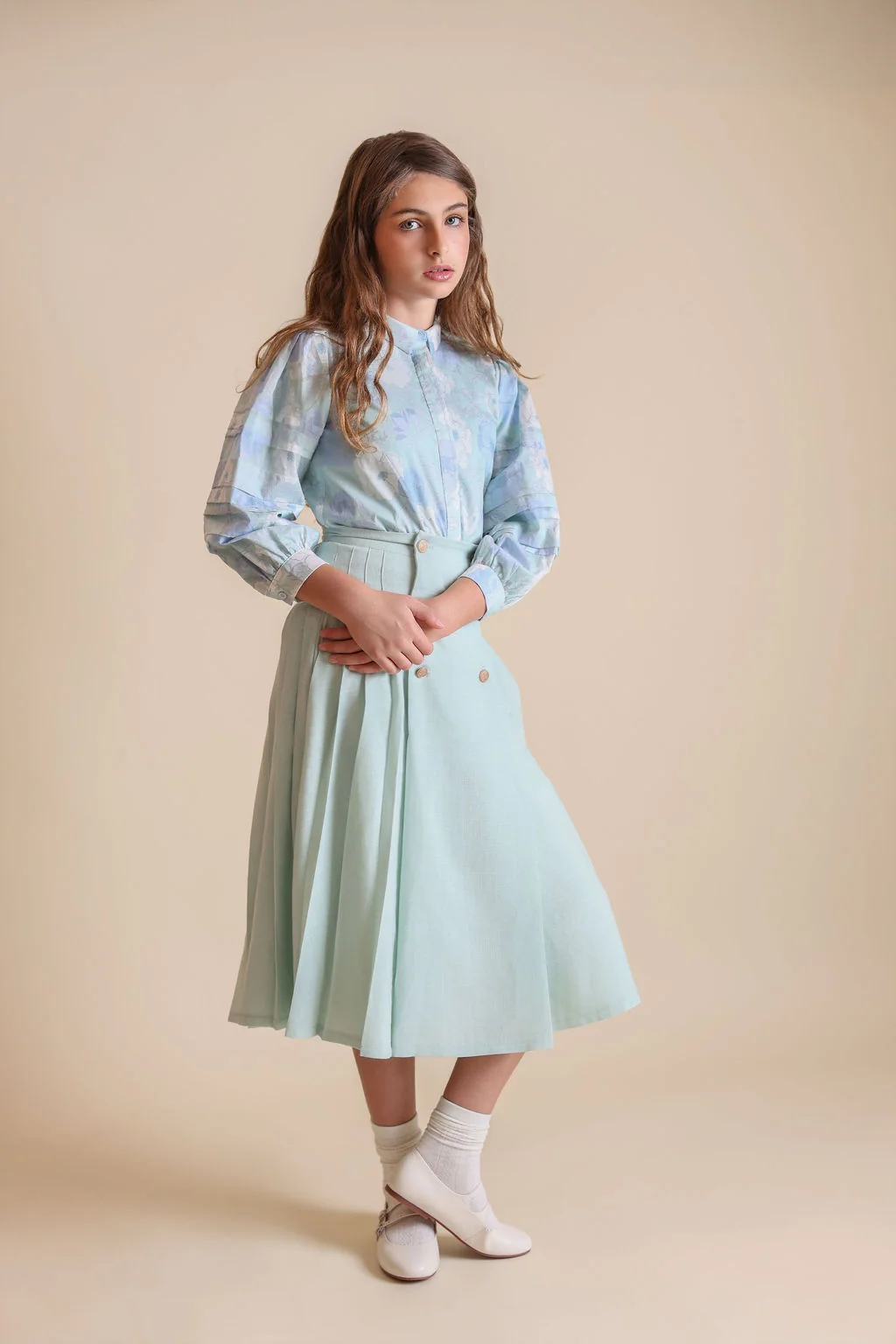 Floral Printed Pleated Detail Blouse - Image 3