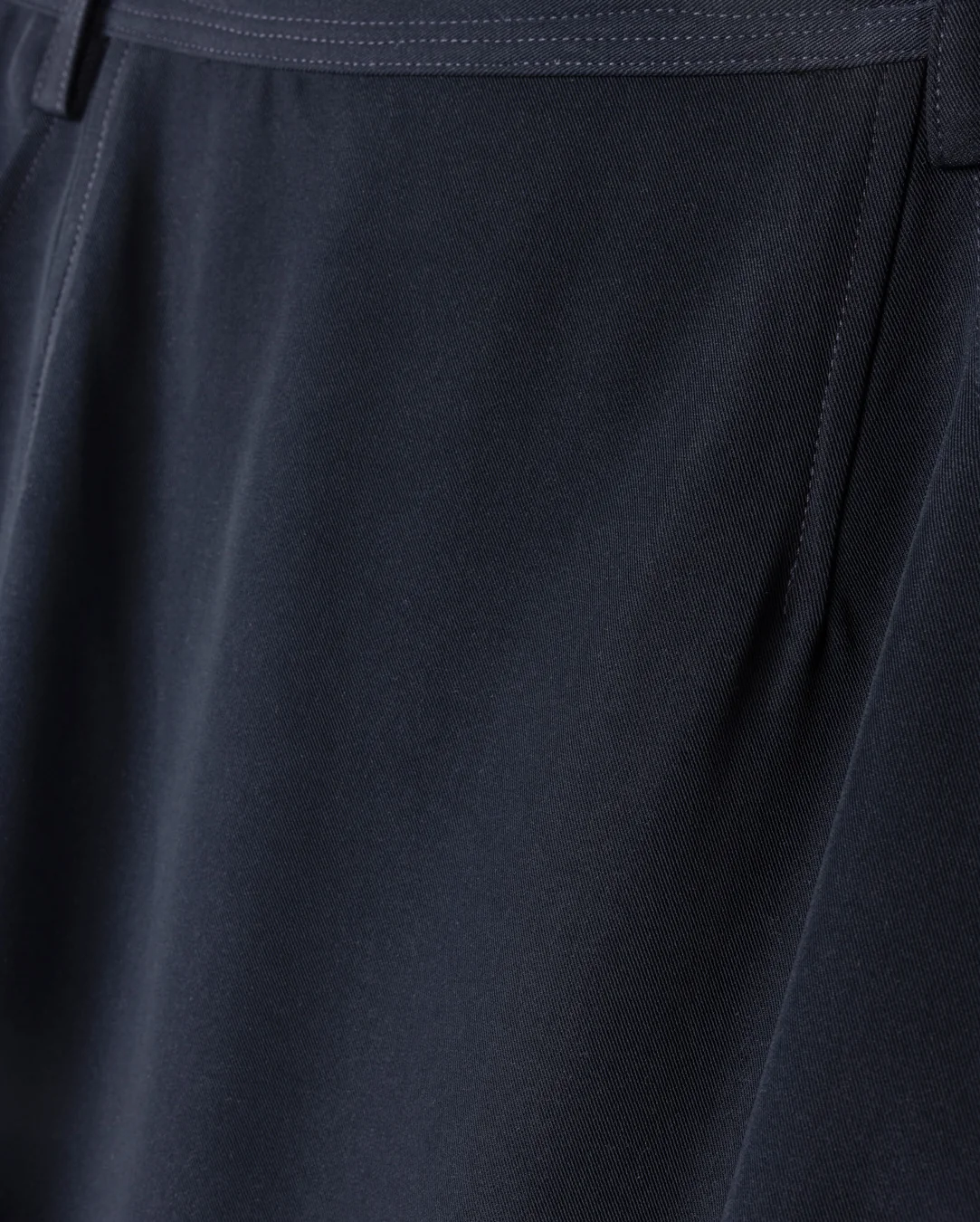 Front Pocket Back Pleat Skirt - Image 6
