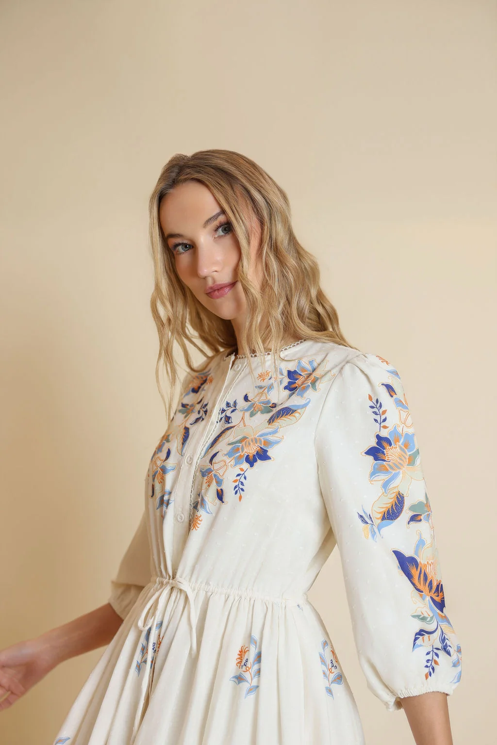 Mystic Embroidered Detailed Dress - Image 4