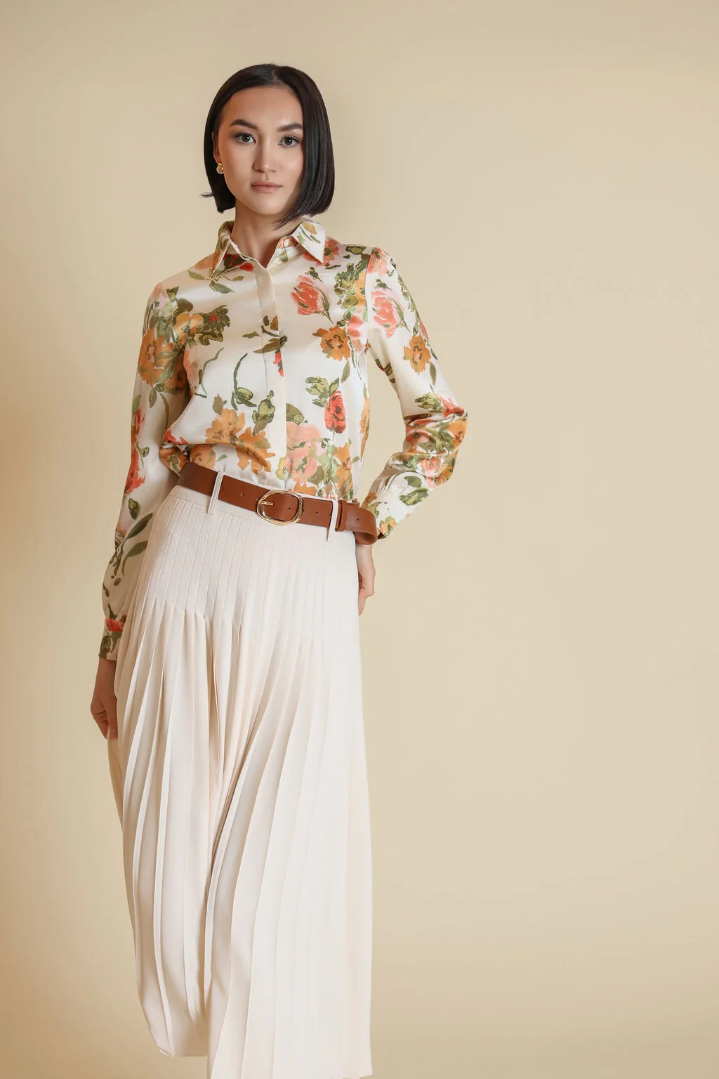 Thin Flowy Pleated Skirt - Image 2